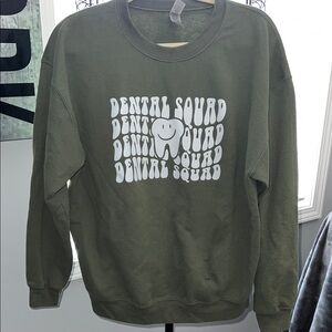 Gildan Olive Green Men's Crewneck Sweater